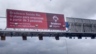Bradesco Saúde lança sua nova campanha nos Painéis da Ponte Rio-Niterói